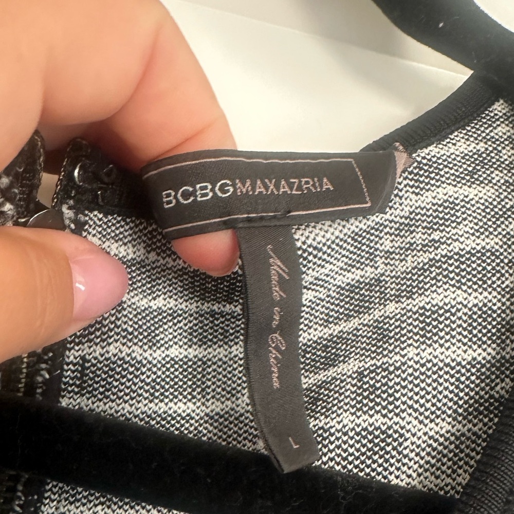 BCBGMAXAZRIA Black and White Dress - Picture 4 of 5